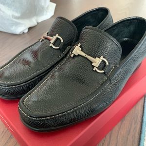 Men’s Salvatore Ferragamo Black Pebbled Loafers